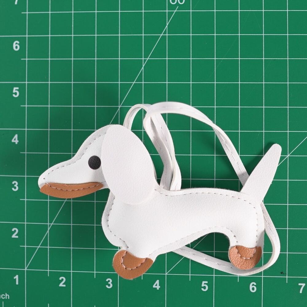 Dachshund Bag Charm Keychain Faux Leather Dog Mom Y2K Cottagecore White NWT - Picture 5 of 9